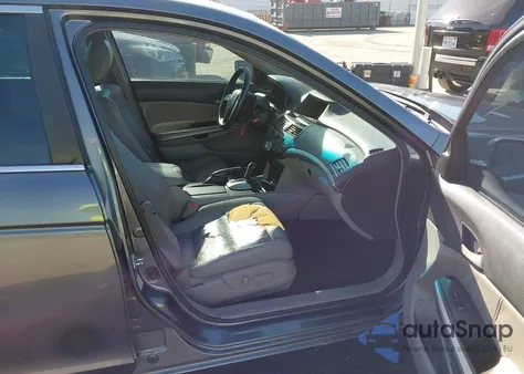 2009 Honda Accord 3.5 Ex-L from USA, damaged, VIN 1HGCP36869A020365